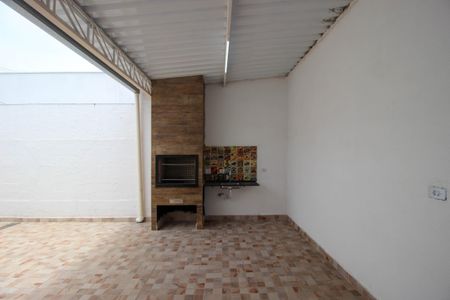 Casa de condomínio para alugar com 125m², 2 quartos e 3 vagas