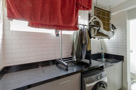 Apartamento à venda com 115m², 2 quartos e sem vagaÁrea de Serviço