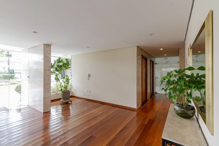 Apartamento à venda com 115m², 2 quartos e sem vagaÁrea comum - Hall Social