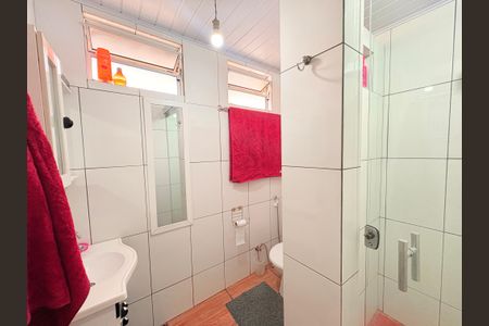 Casa à venda com 93m², 3 quartos e 2 vagasBanheiro Social