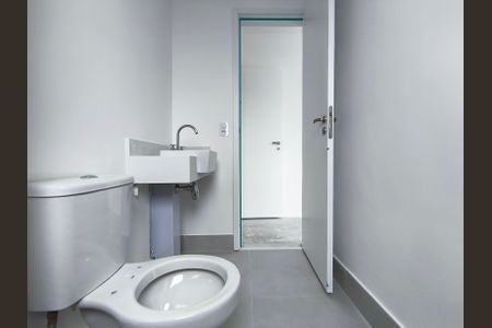 Apartamento à venda com 78m², 2 quartos e 1 vagaBanheiro da Suíte 1