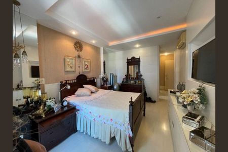 Apartamento à venda com 4 quartos, 201m² em Icaraí, Niterói