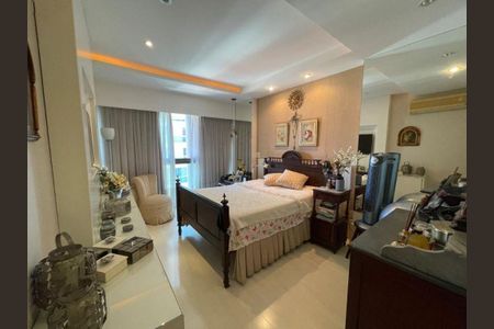 Apartamento à venda com 4 quartos, 201m² em Icaraí, Niterói