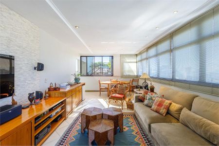 Apartamento à venda com 3 quartos, 305m² em Alto de Pinheiros, São Paulo