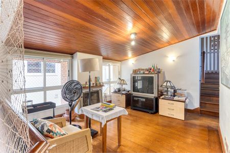 Casa à venda com 4 quartos, 602m² em Santo Amaro, São Paulo