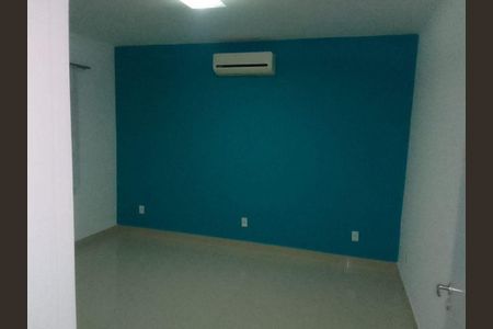 Casa à venda com 3 quartos, 108m² em Várzea das Moças, Niterói