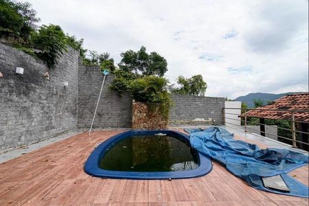 Apartamento à venda com 120m², 2 quartos e 2 vagas