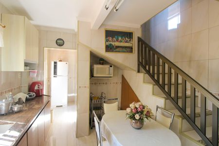 Casa à venda com 200m², 2 quartos e 1 vagaCozinha