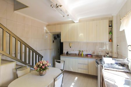 Casa à venda com 200m², 2 quartos e 1 vagaCozinha