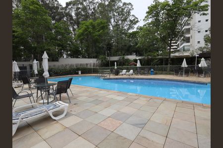 Apartamento para alugar com 125m², 3 quartos e 2 vagasÁrea comum - Piscina