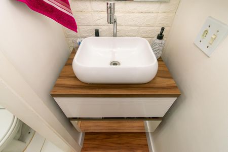 Apartamento à venda com 55m², 2 quartos e 1 vagaBanheiro 2