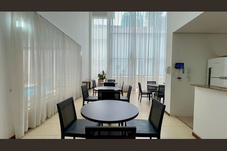 Apartamento à venda com 90m², 2 quartos e 2 vagasSalão de Festas