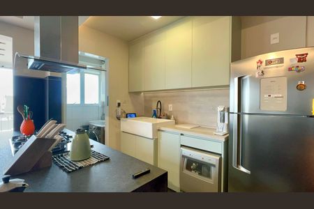 Apartamento à venda com 90m², 2 quartos e 2 vagasCozinha