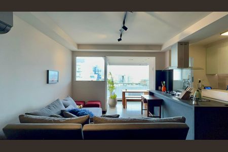 Apartamento à venda com 90m², 2 quartos e 2 vagasSala