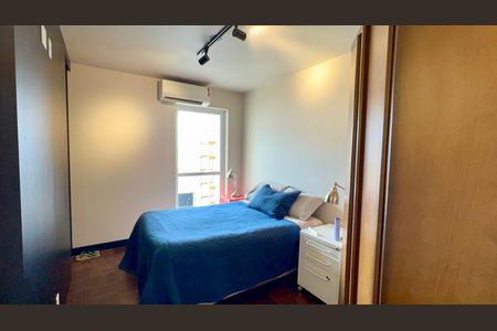 Apartamento à venda com 90m², 2 quartos e 2 vagasSuíte 2