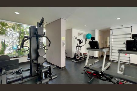 Apartamento à venda com 90m², 2 quartos e 2 vagasAcademia