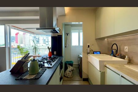 Apartamento à venda com 90m², 2 quartos e 2 vagasCozinha