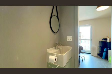 Apartamento à venda com 90m², 2 quartos e 2 vagasBanheiro da Suíte 1