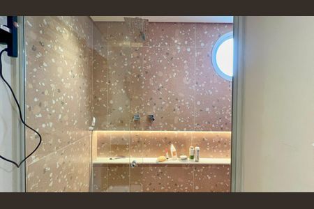 Apartamento à venda com 90m², 2 quartos e 2 vagasBanheiro da Suíte 2