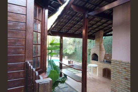 Apartamento à venda com 3 quartos, 240m² em Várzea das Moças, Niterói