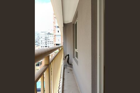 Varanda de kitnet/studio para alugar com 1 quarto, 25m² em Jardim Paulista, São Paulo
