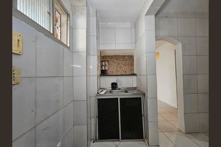 Casa para alugar com 40m², 2 quartos e sem vaga Casa para alugar com 40m², 2 quartos e sem vagacozinha