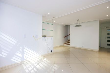 Sala de casa à venda com 3 quartos, 110m² em Campo Belo, São Paulo