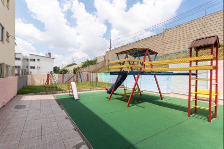 Apartamento para alugar com 76m², 3 quartos e 1 vagaÁrea comum - Playground