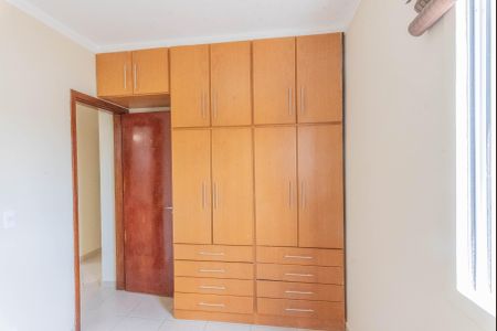 Apartamento para alugar com 76m², 3 quartos e 1 vagaQuarto 3