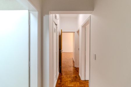 Corredor de apartamento à venda com 2 quartos, 96m² em Higienópolis, São Paulo