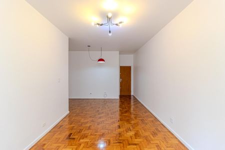 Apartamento à venda com 96m², 2 quartos e 1 vagaSala