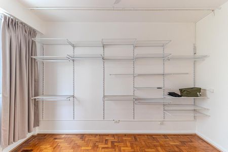 Apartamento à venda com 96m², 2 quartos e 1 vagaQuarto 2