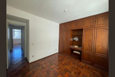 Apartamento à venda com 3 quartos, 130m² em Icaraí, Niterói