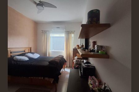 Casa à venda com 3 quartos, 420m² em Serra Grande, Niterói