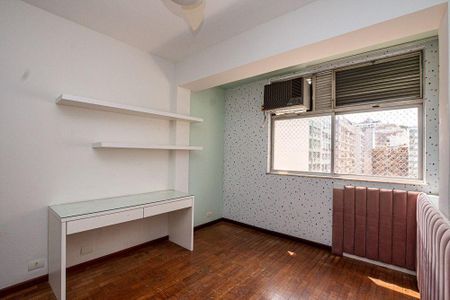 Apartamento à venda com 3 quartos, 202m² em Icaraí, Niterói