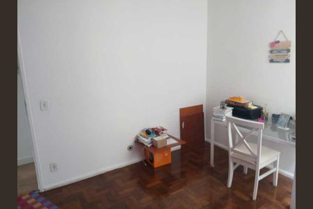Apartamento à venda com 93m², 3 quartos e sem vaga