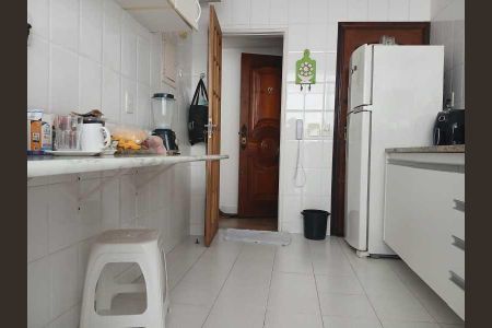 Apartamento à venda com 93m², 3 quartos e sem vaga