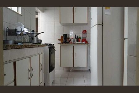 Apartamento à venda com 71m², 3 quartos e sem vaga