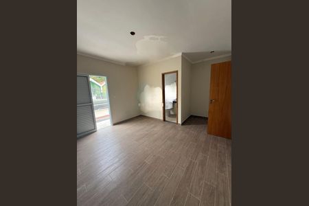 Casa à venda com 110m², 3 quartos e 2 vagas