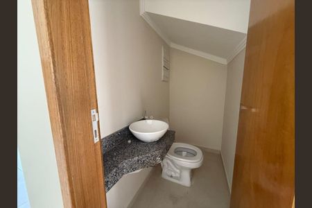 Casa à venda com 110m², 3 quartos e 2 vagas