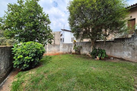 Casa à venda com 180m², 4 quartos e 4 vagasQuintal 