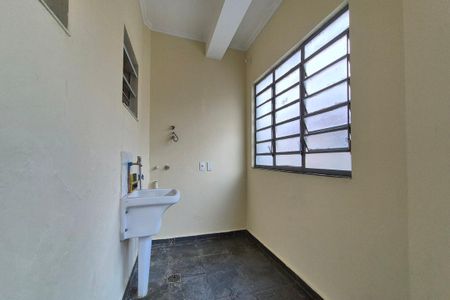 Casa à venda com 180m², 4 quartos e 4 vagasÁrea de Serviço