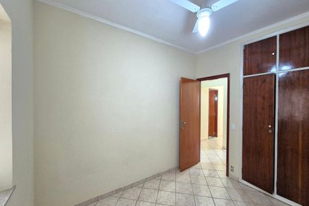 Casa à venda com 180m², 4 quartos e 4 vagasQuarto 2 