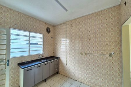 Casa à venda com 180m², 4 quartos e 4 vagasCozinha 