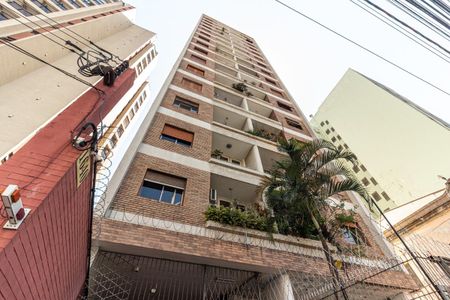 Apartamento à venda com 82m², 2 quartos e sem vaga Apartamento à venda com 82m², 2 quartos e sem vagaFachada