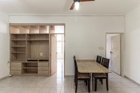 Apartamento à venda com 82m², 2 quartos e sem vaga Apartamento à venda com 82m², 2 quartos e sem vagaSala