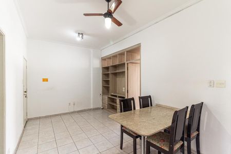 Apartamento à venda com 82m², 2 quartos e sem vaga Apartamento à venda com 82m², 2 quartos e sem vagaSala