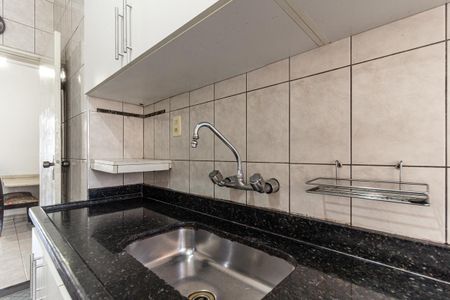 Apartamento à venda com 82m², 2 quartos e sem vaga Apartamento à venda com 82m², 2 quartos e sem vagaCozinha