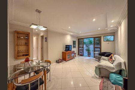 Apartamento para alugar com 2 quartos, 76m² em Laranjeiras, Rio de Janeiro