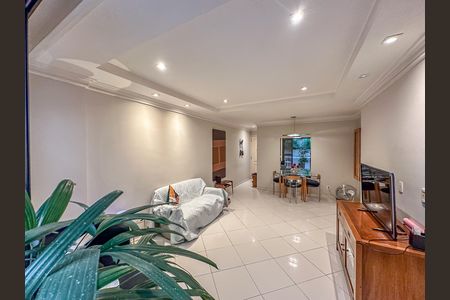 Apartamento para alugar com 2 quartos, 76m² em Laranjeiras, Rio de Janeiro